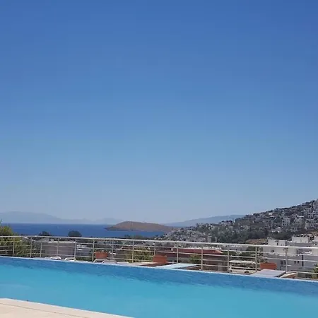 فيلة Yahsi Poolhouse